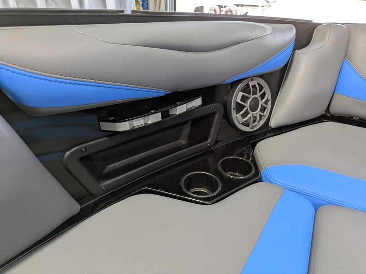 Used 2021 Axis Wake Research T23