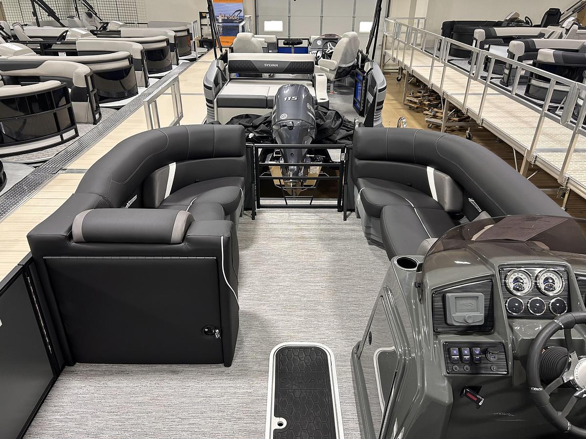 2026 Sylvan X3 Platinum Package