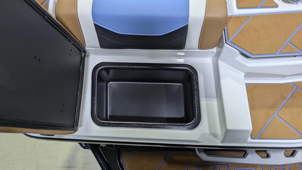 2026 Malibu Boats 23 LSV