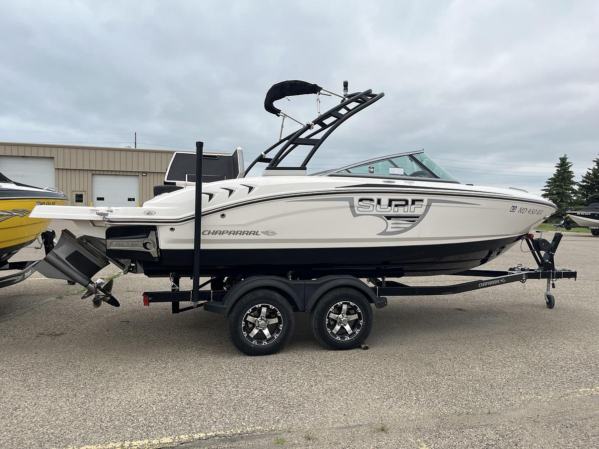 Used 2019 Chaparral H20 21 Surf