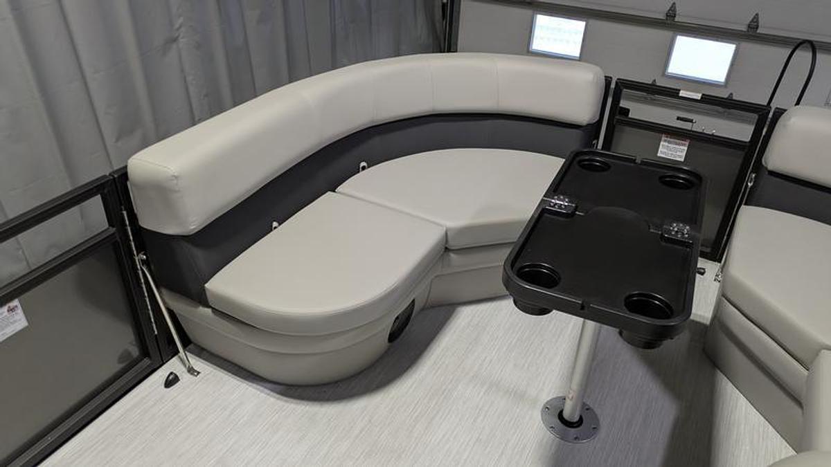 2026 Dockside 22DQ 2.75