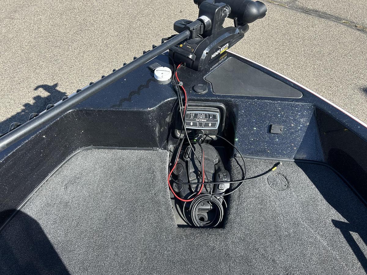 Used 2016 Nitro ZV21