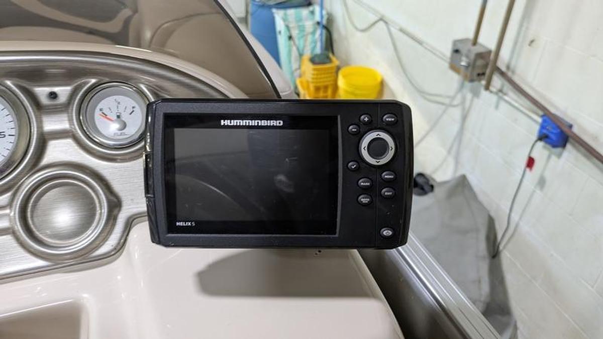 Used 2014 Sylvan 8520 CNF