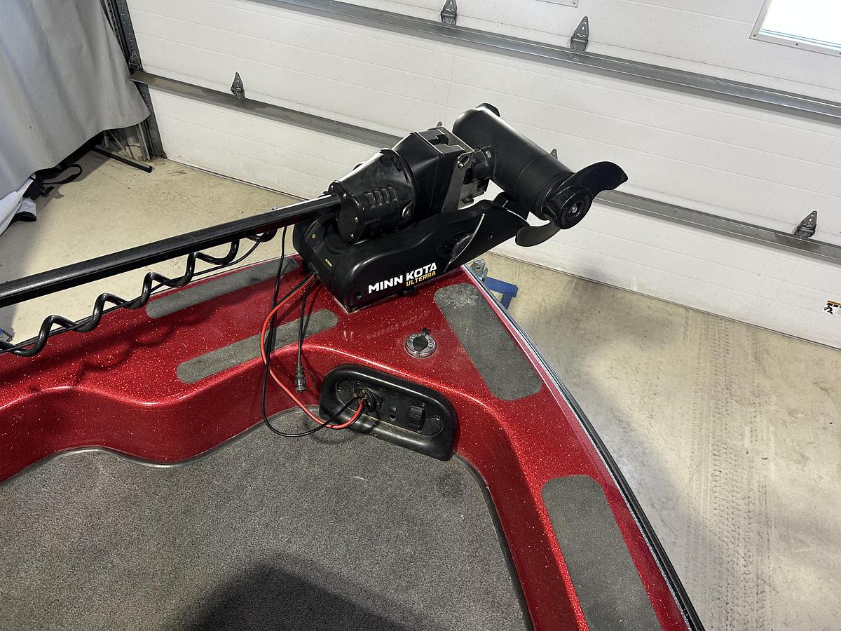 Used 2010 Skeeter WX1850