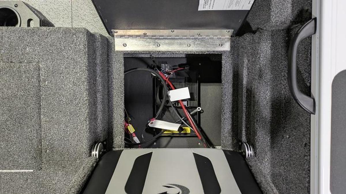 2026 Crestliner 1850 Fish Hawk