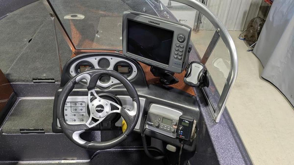 Used 2011 Skeeter WX2100