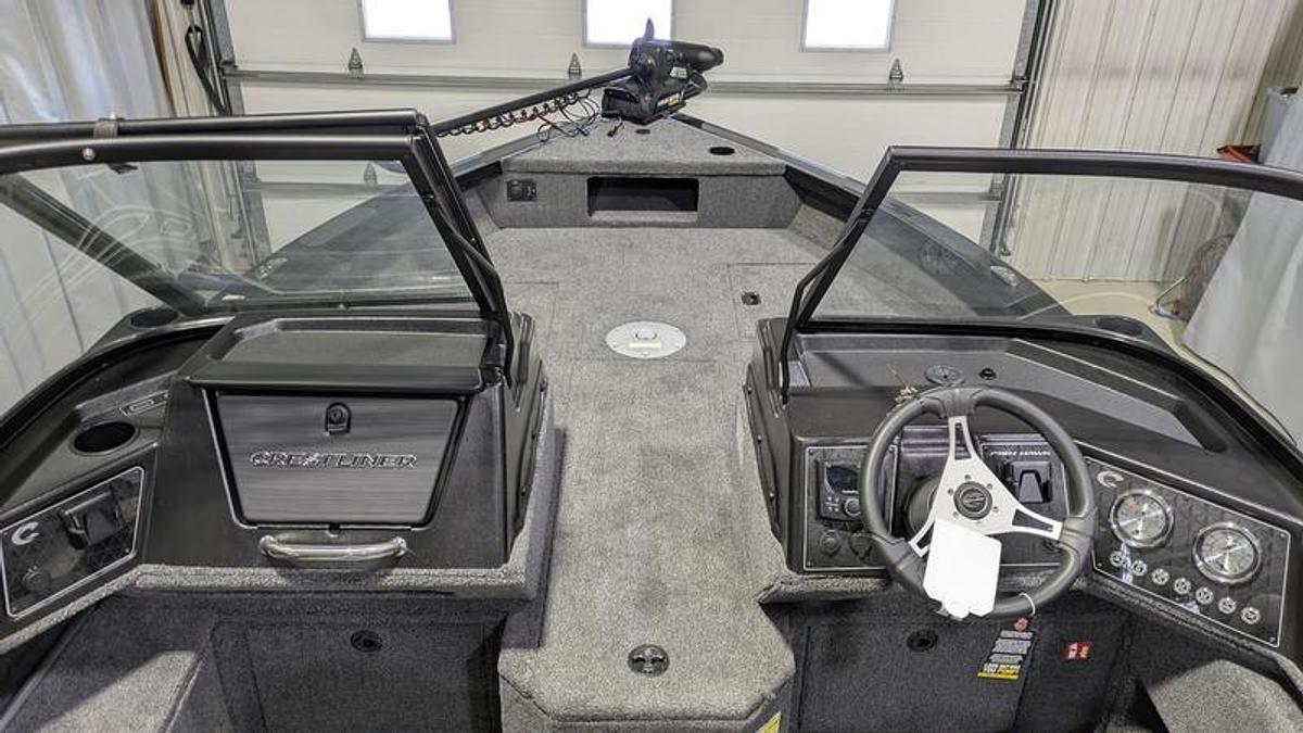 2026 Crestliner 1850 Fish Hawk