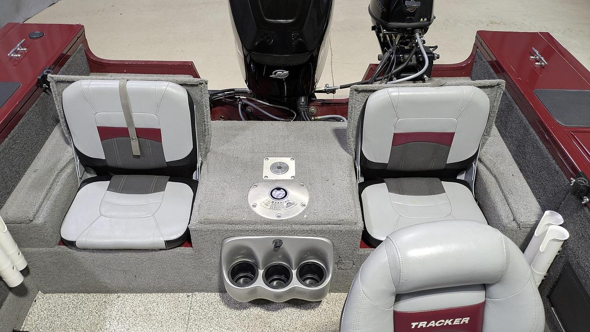Used 2012 TRACKER Targa V18
