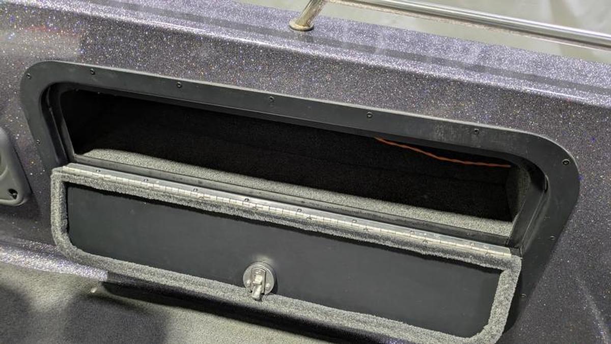 Used 2017 Skeeter WX2060