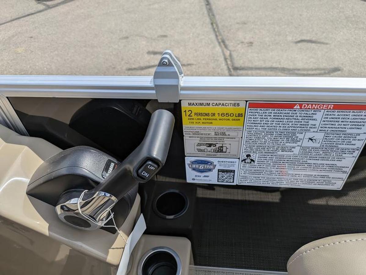 2025 Sylvan MIRAGE 822 CLZ