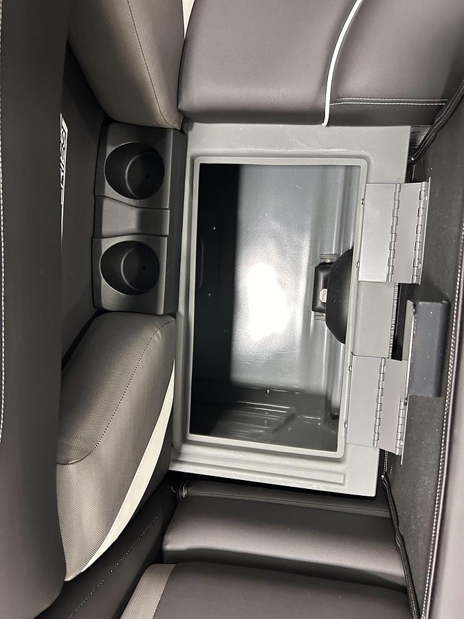 2026 Sylvan X3 Platinum Package