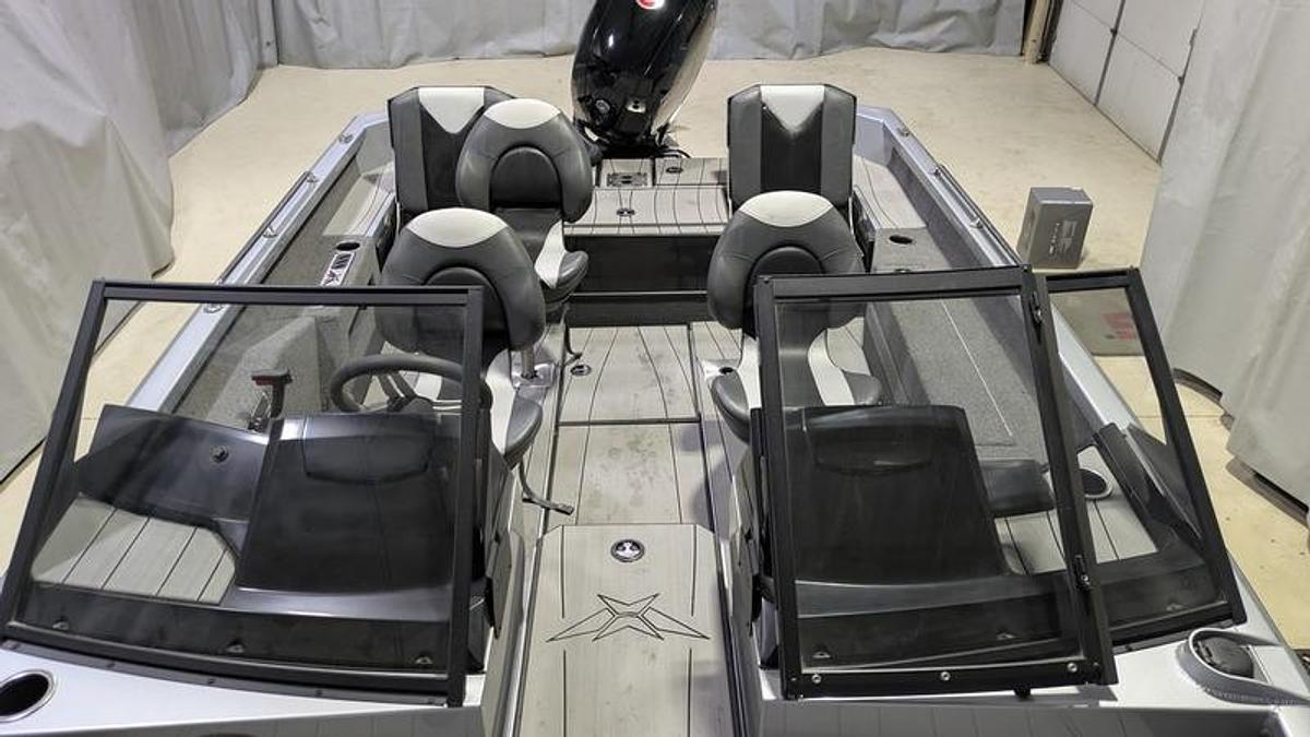 Used 2025 Vexus ADX180 HS