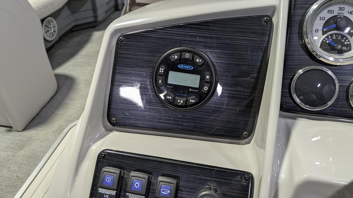 Used 2022 Sylvan Mirage X3