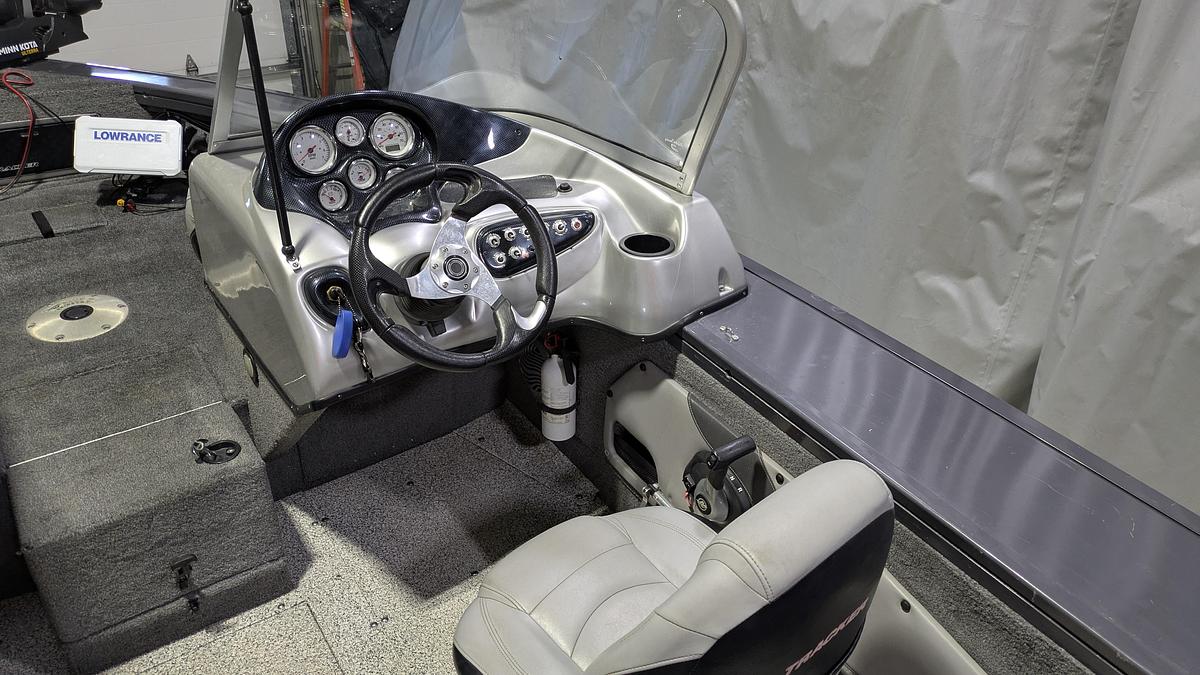Used 2014 TRACKER Targa V18
