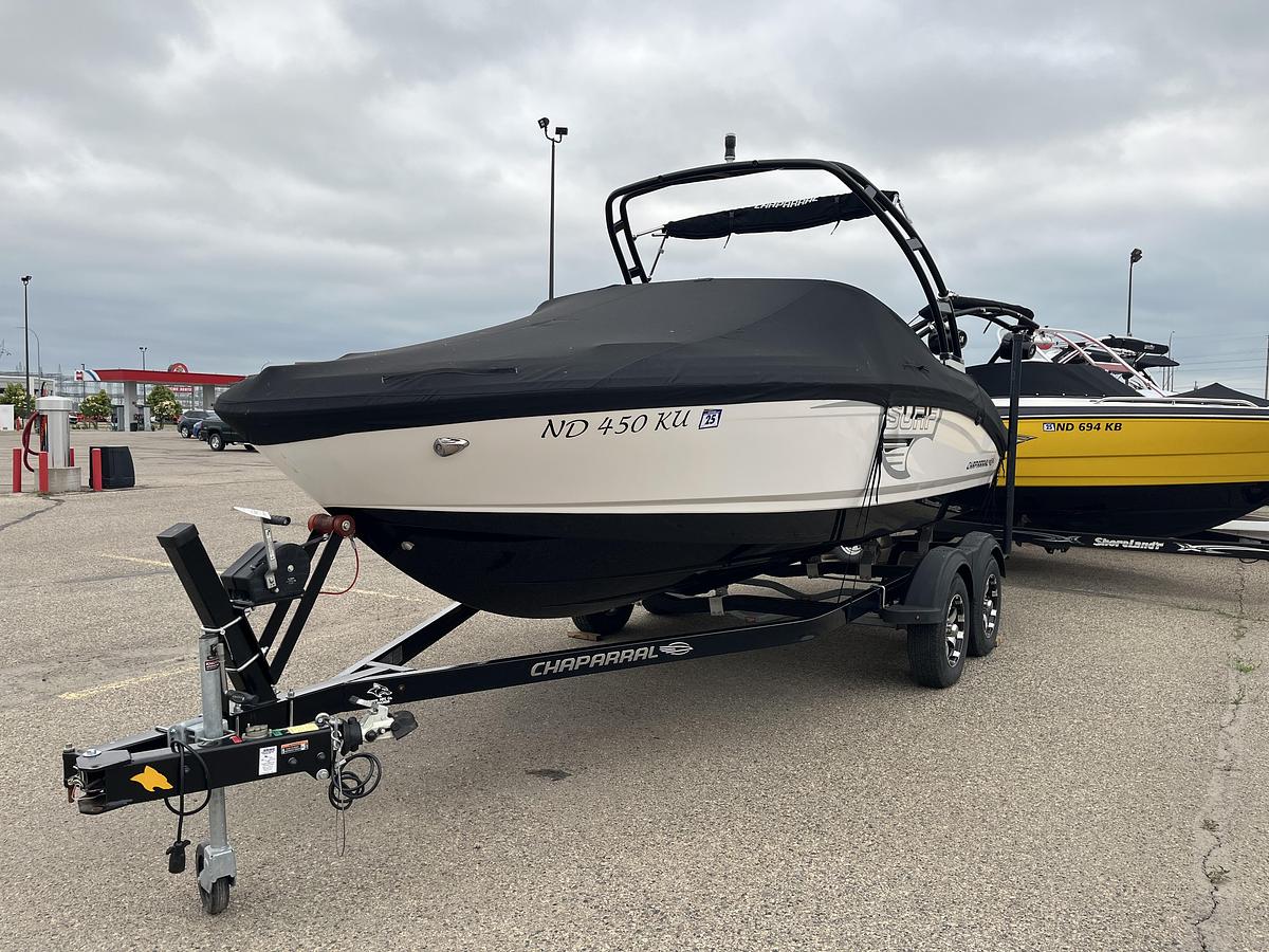Used 2019 Chaparral H20 21 Surf