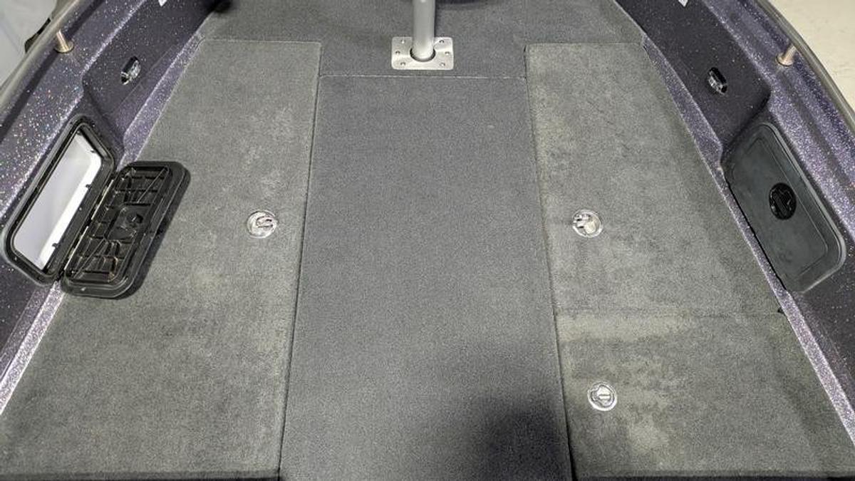 Used 2017 Skeeter WX2060