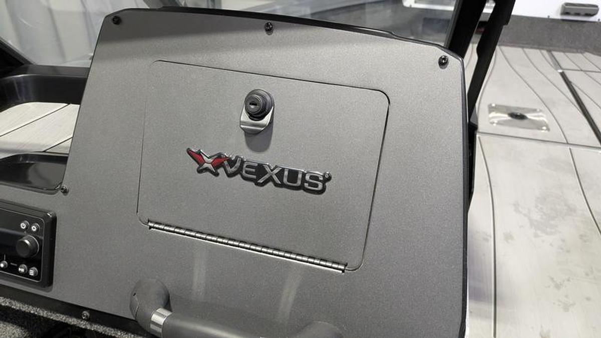 Used 2025 Vexus ADX180 HS
