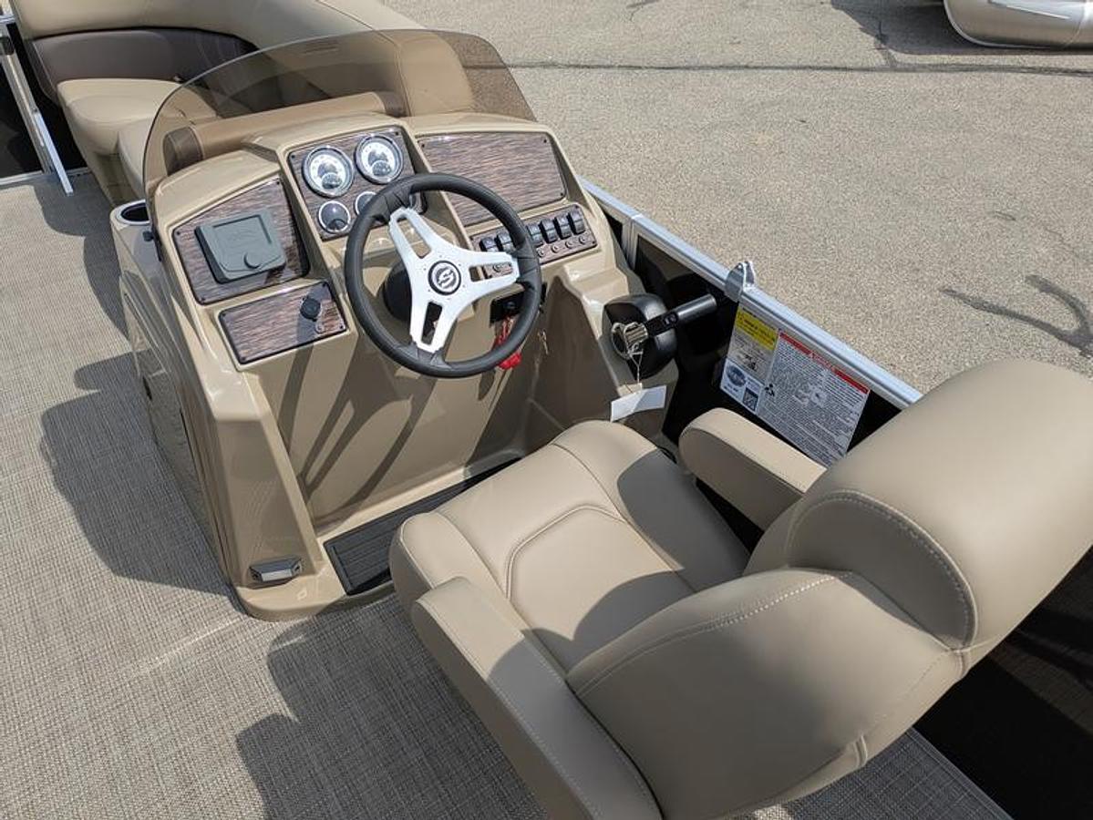 2025 Sylvan MIRAGE 822 CLZ