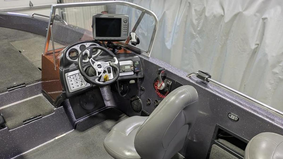 Used 2011 Skeeter WX2100