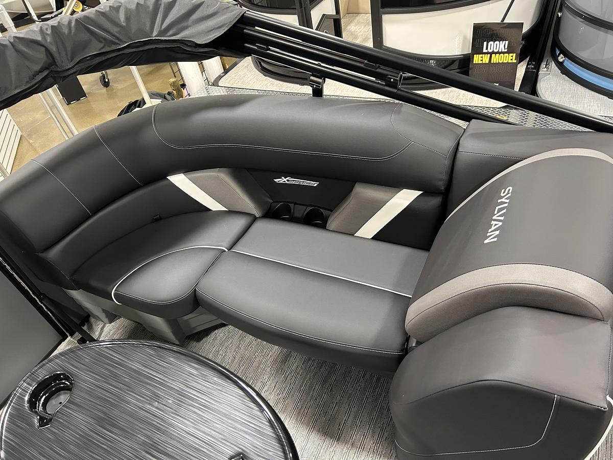 2026 Sylvan X3 Platinum Package