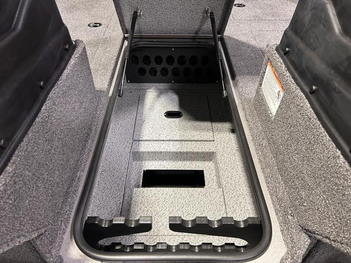 2025 Crestliner 2050 Fish Hawk