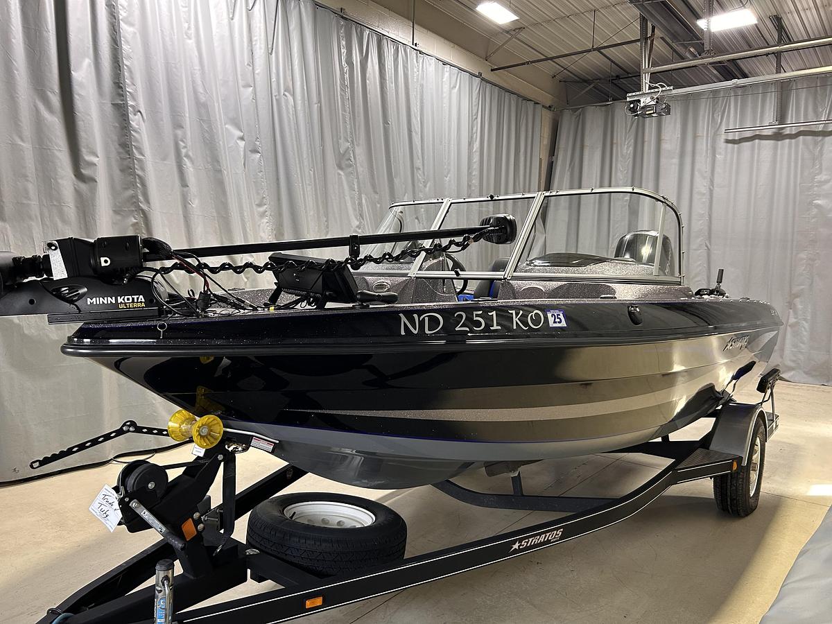 Used 2016 Stratos 386XF