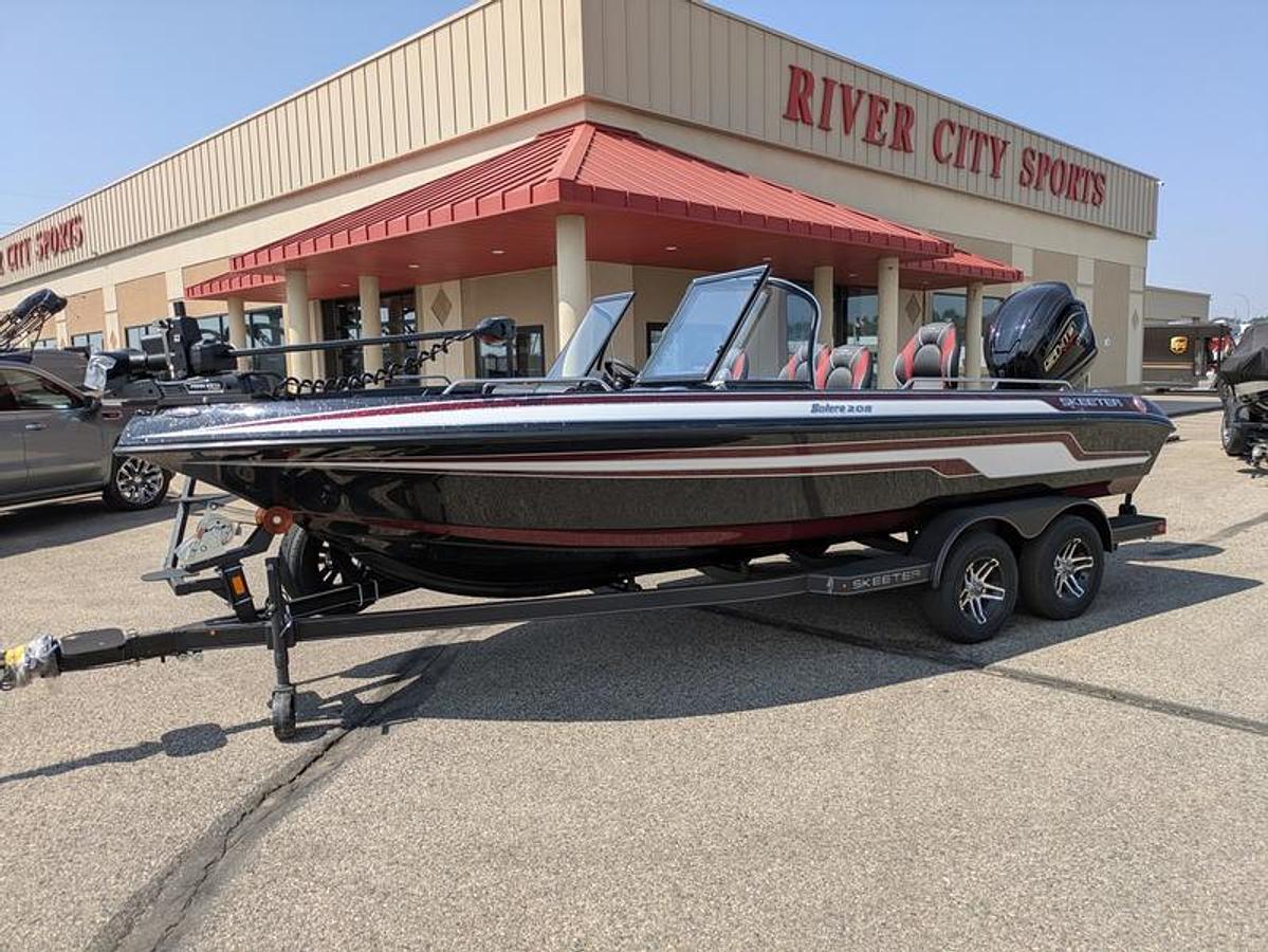 2025 Skeeter SOLERA205