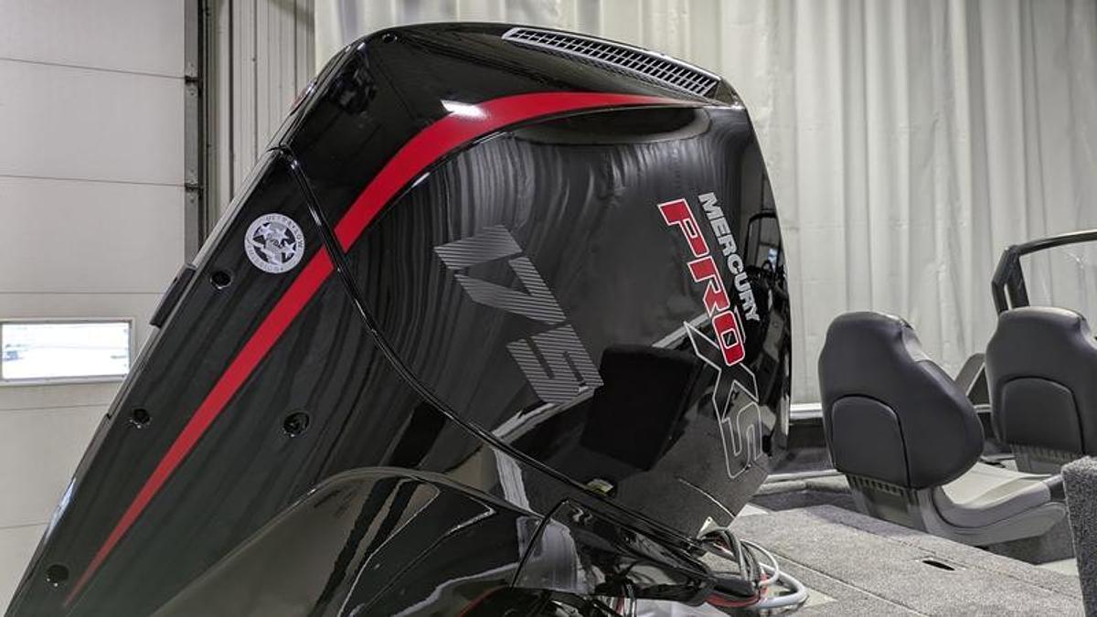 2026 Crestliner 1850 Fish Hawk