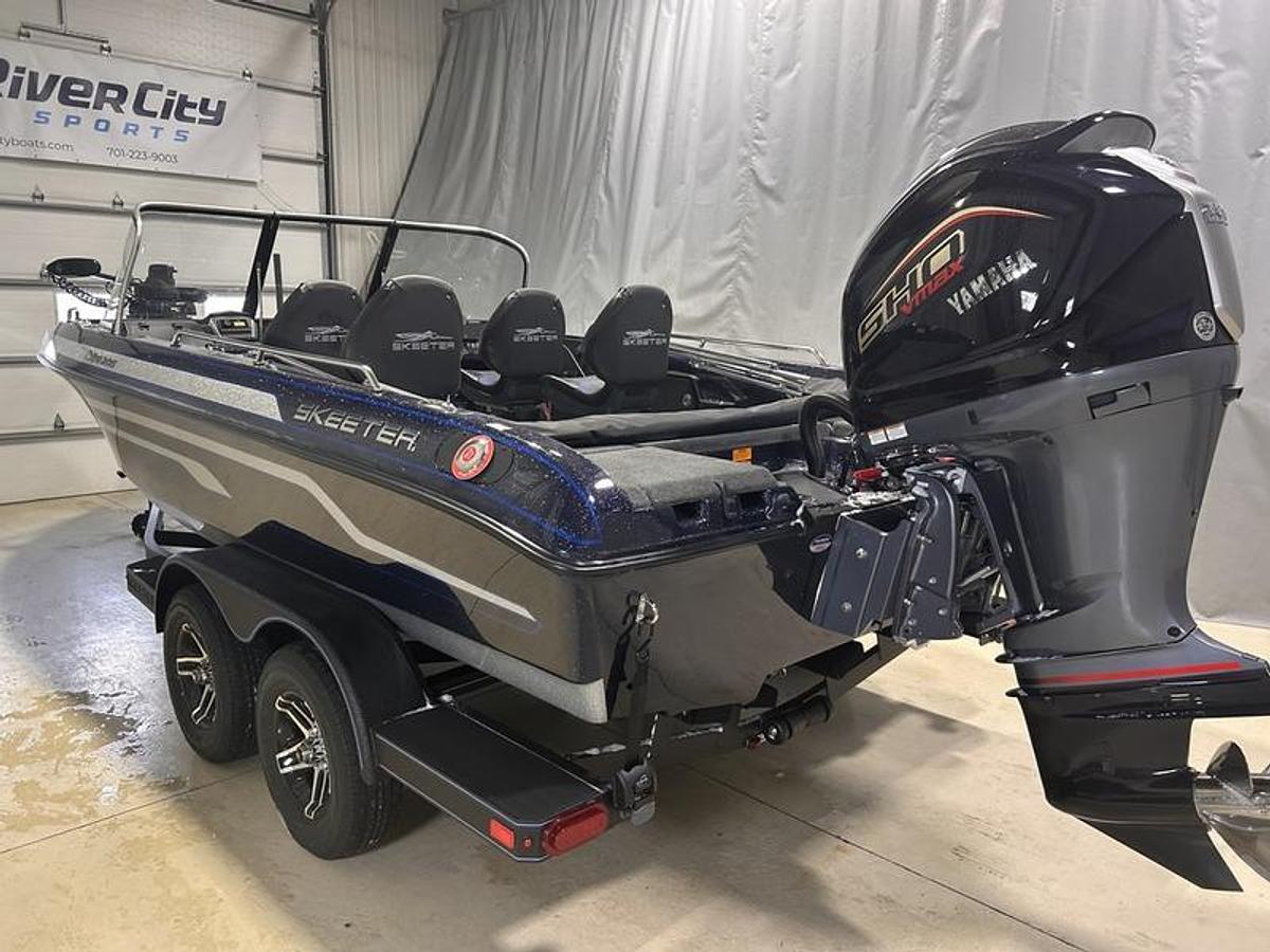 2025 Skeeter SOLERA205