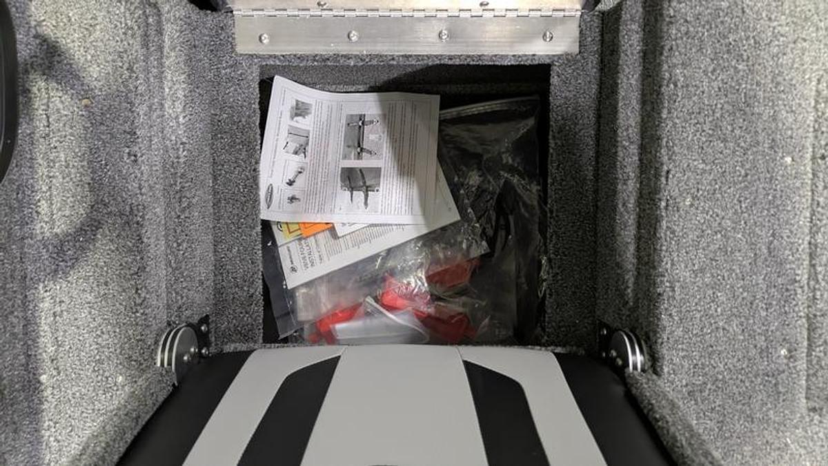 2026 Crestliner 1850 Fish Hawk