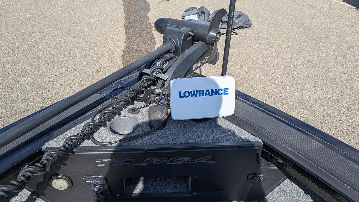 Used 2018 TRACKER Targa V19