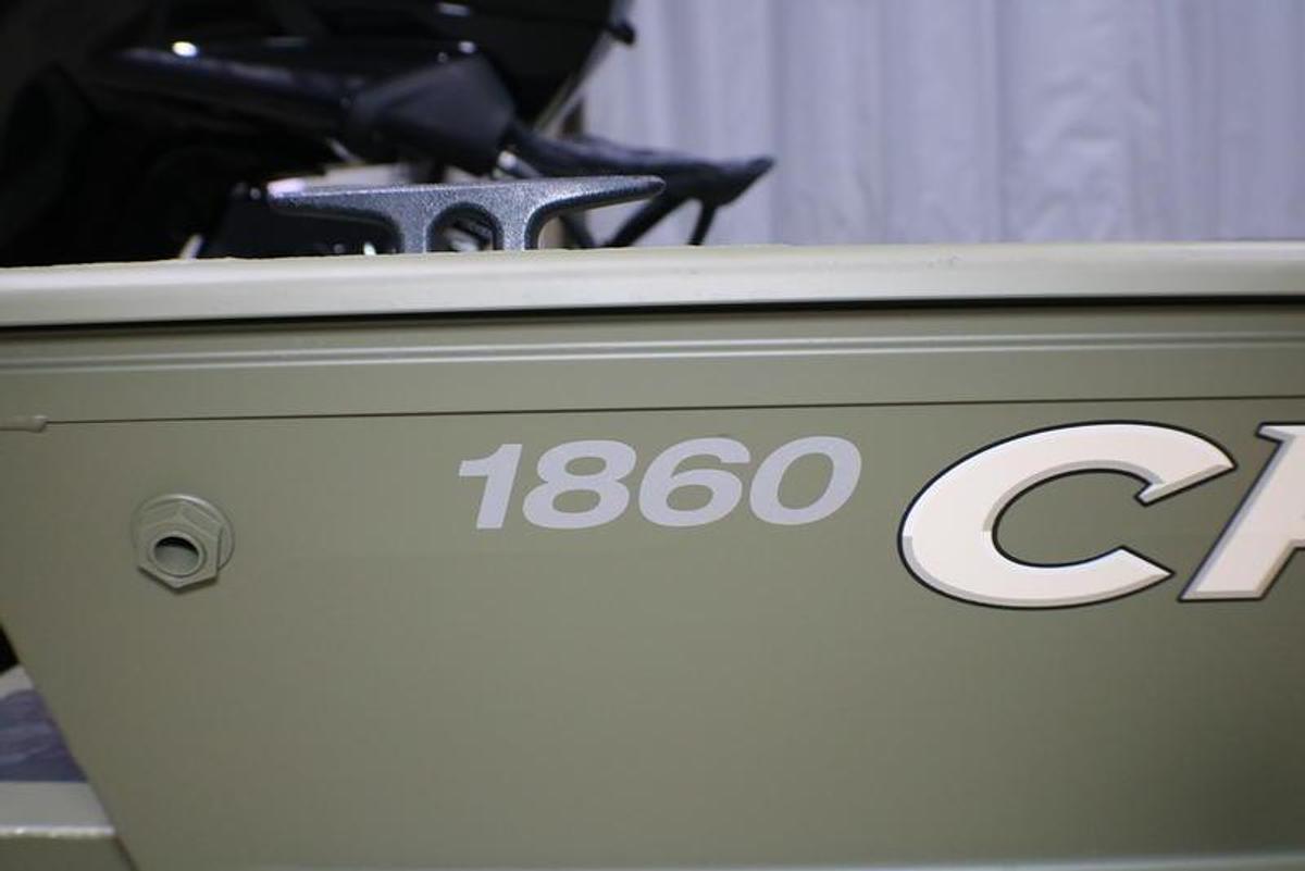 2024 Crestliner 1860 Retriever CC