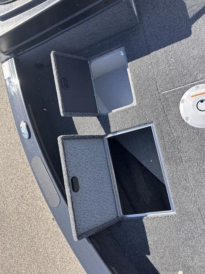 2026 Crestliner 1850 Fish Hawk WT JS