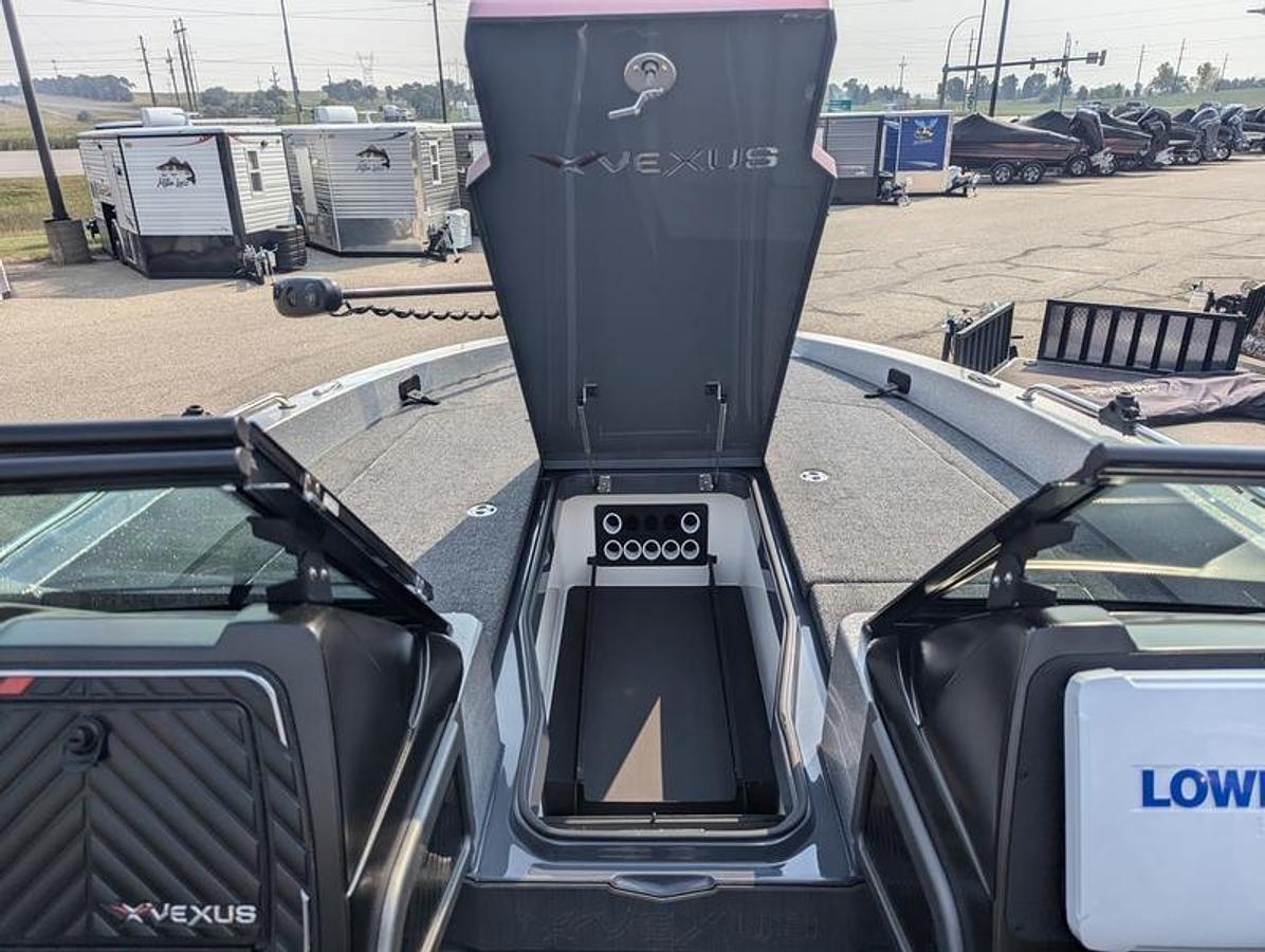 Used 2022 Vexus DVX22