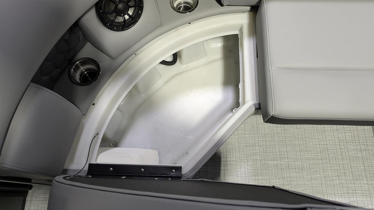 2026 South Bay 523FCR 3.0