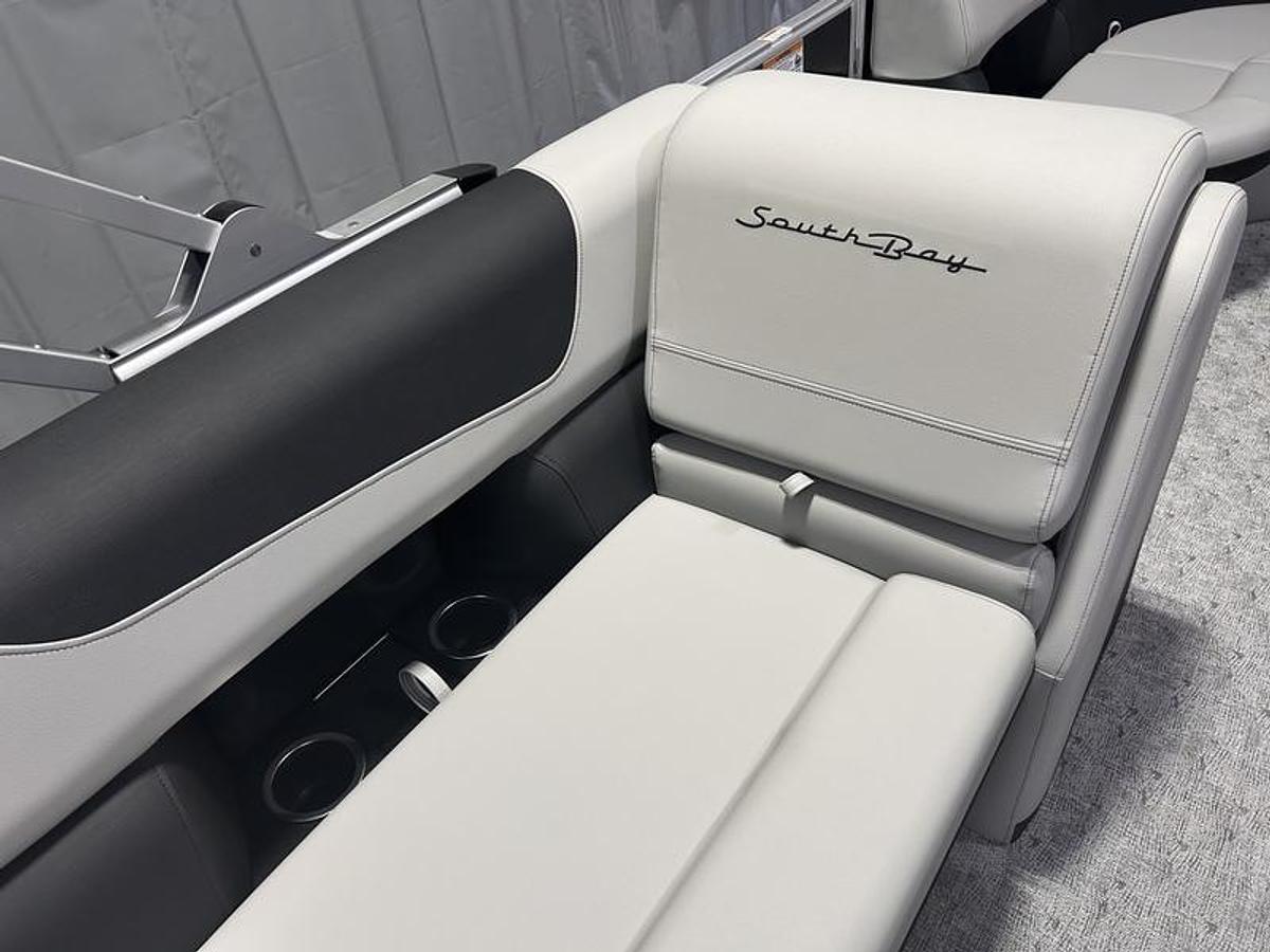 2025 South Bay 224FCR LE Fish & Cruise 2.75