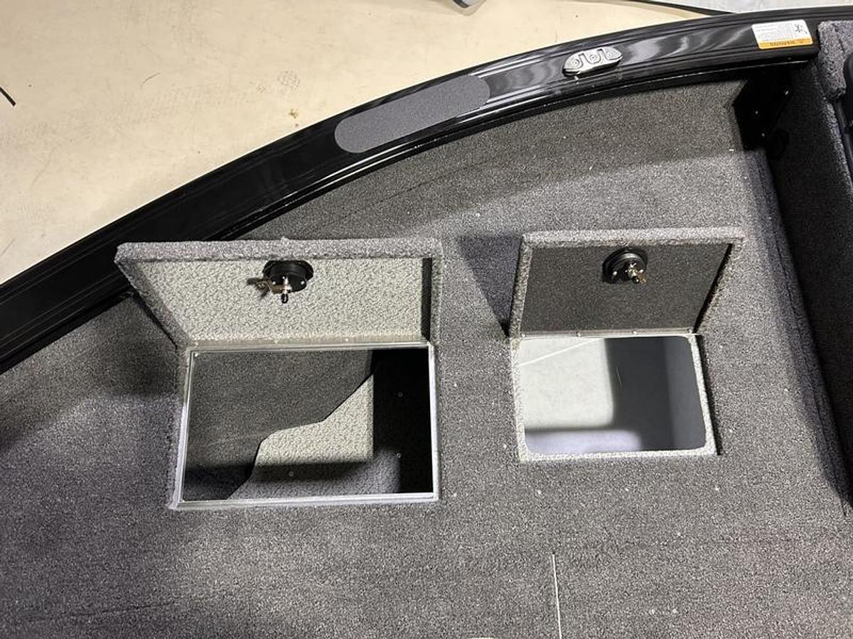 2025 Crestliner 2050 Fish Hawk