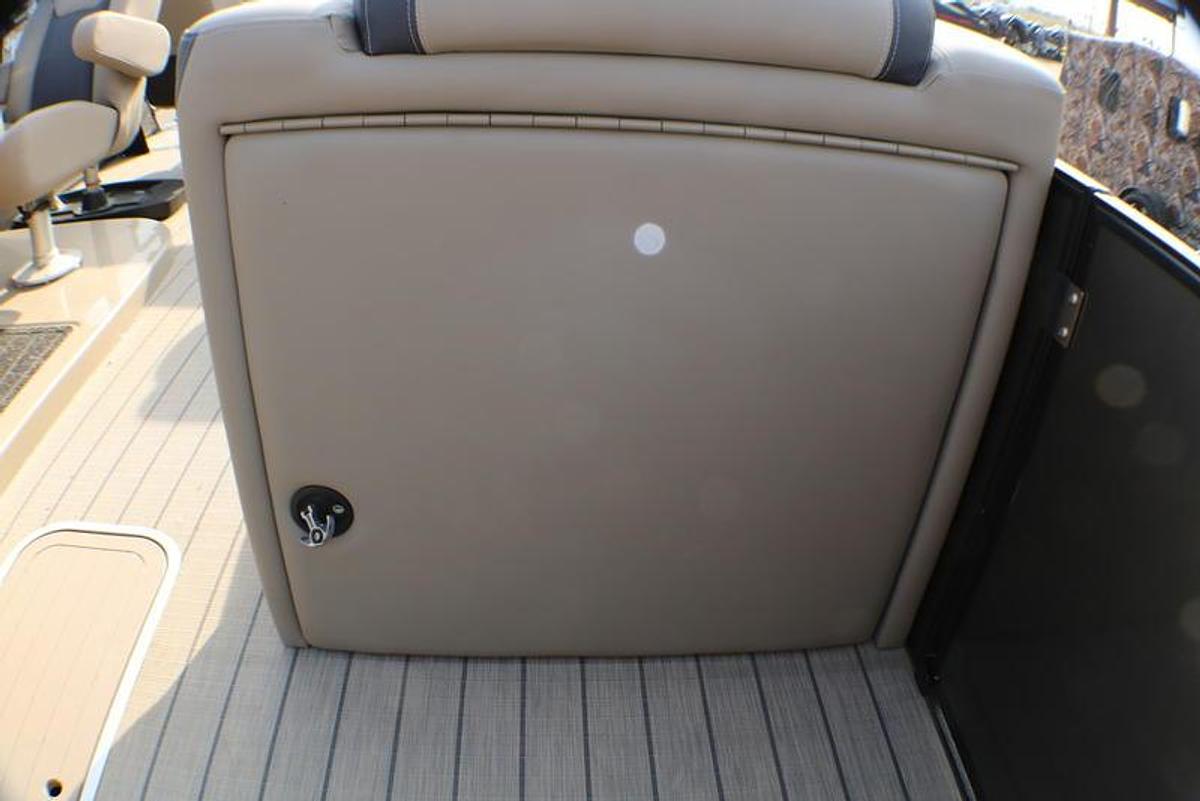 2025 Sylvan L3 Party Fish