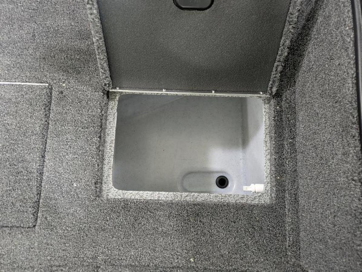 2026 Crestliner 1850 Fish Hawk WT JS RAPTOR