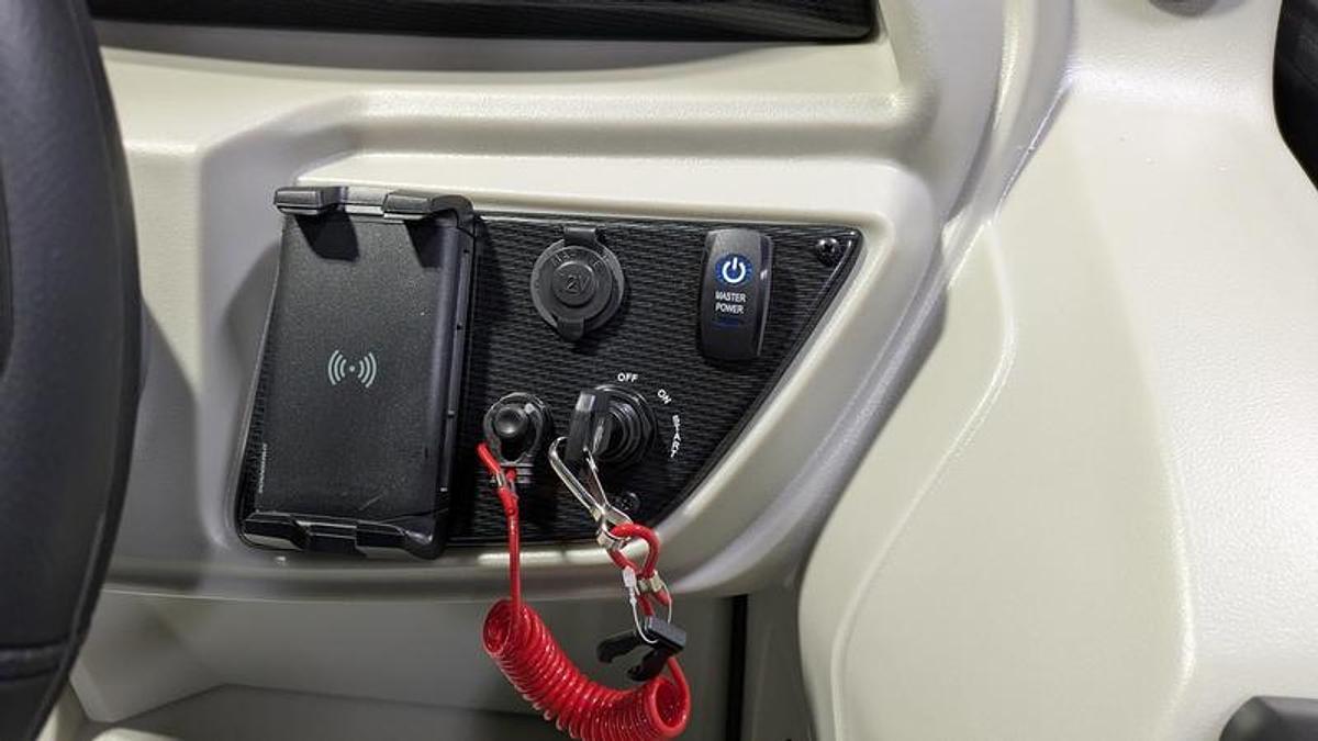 2026 South Bay 224UL LE 2.75