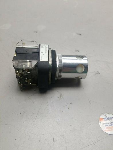 Used Allen Bradley Illuminated Push Button 800T-QA24 Ser T