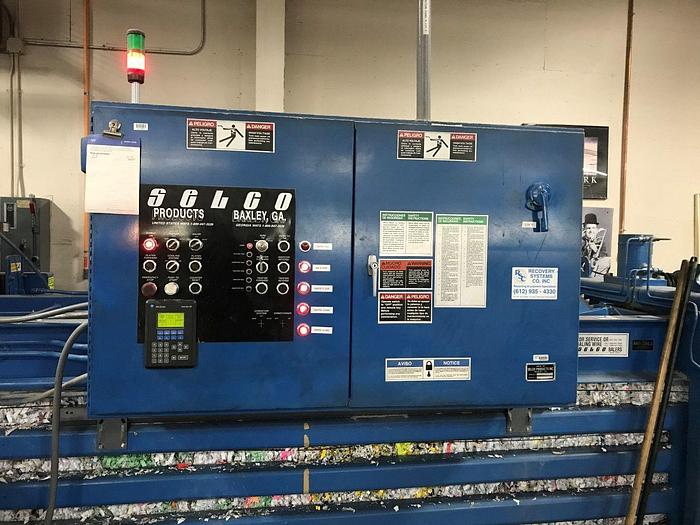 Used SELCO HORIZONTAL BALER