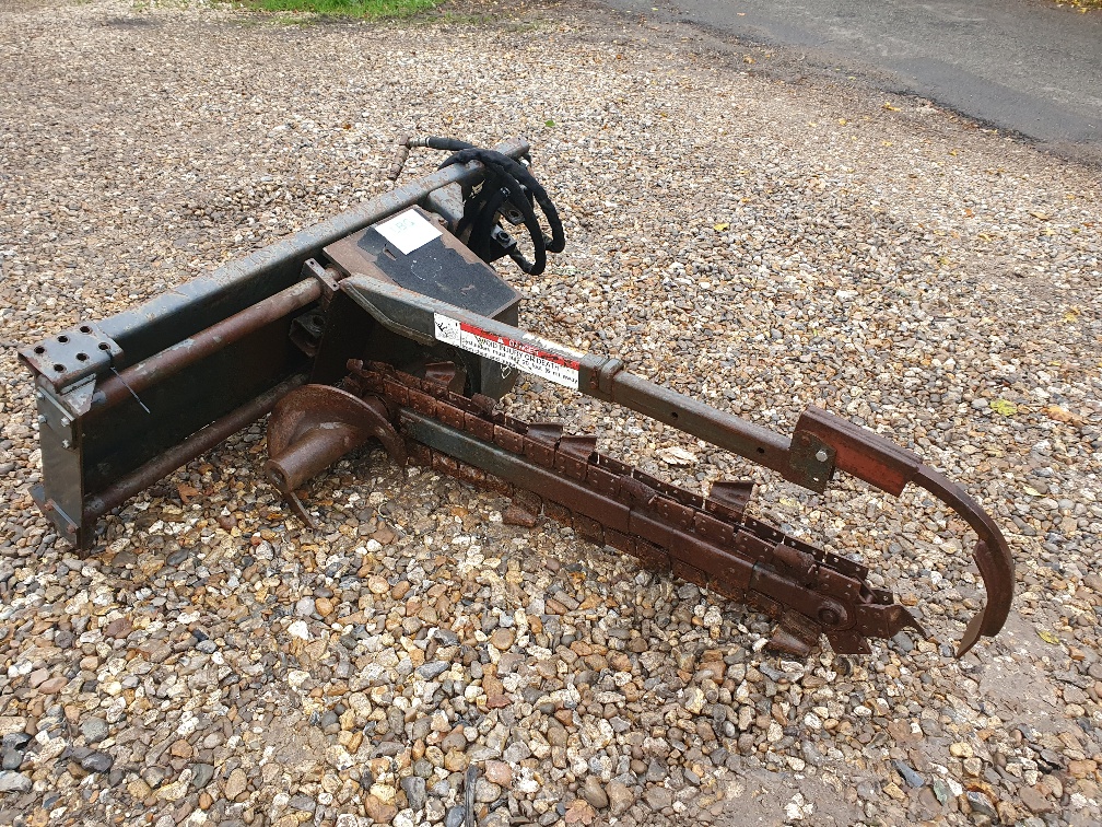 Used Melroe Ingersoll-Rand LT203 Trencher