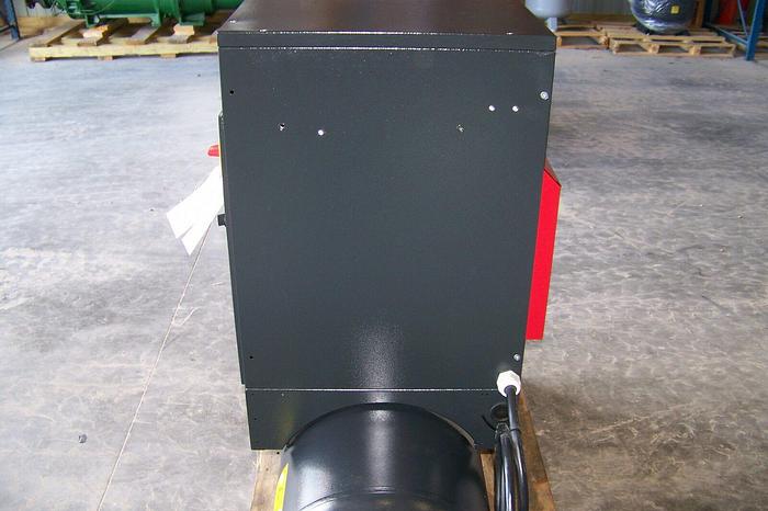 Chicago Pneumatic QRS 7.5 HP 1 phase, NEW Rotary Screw Compressor