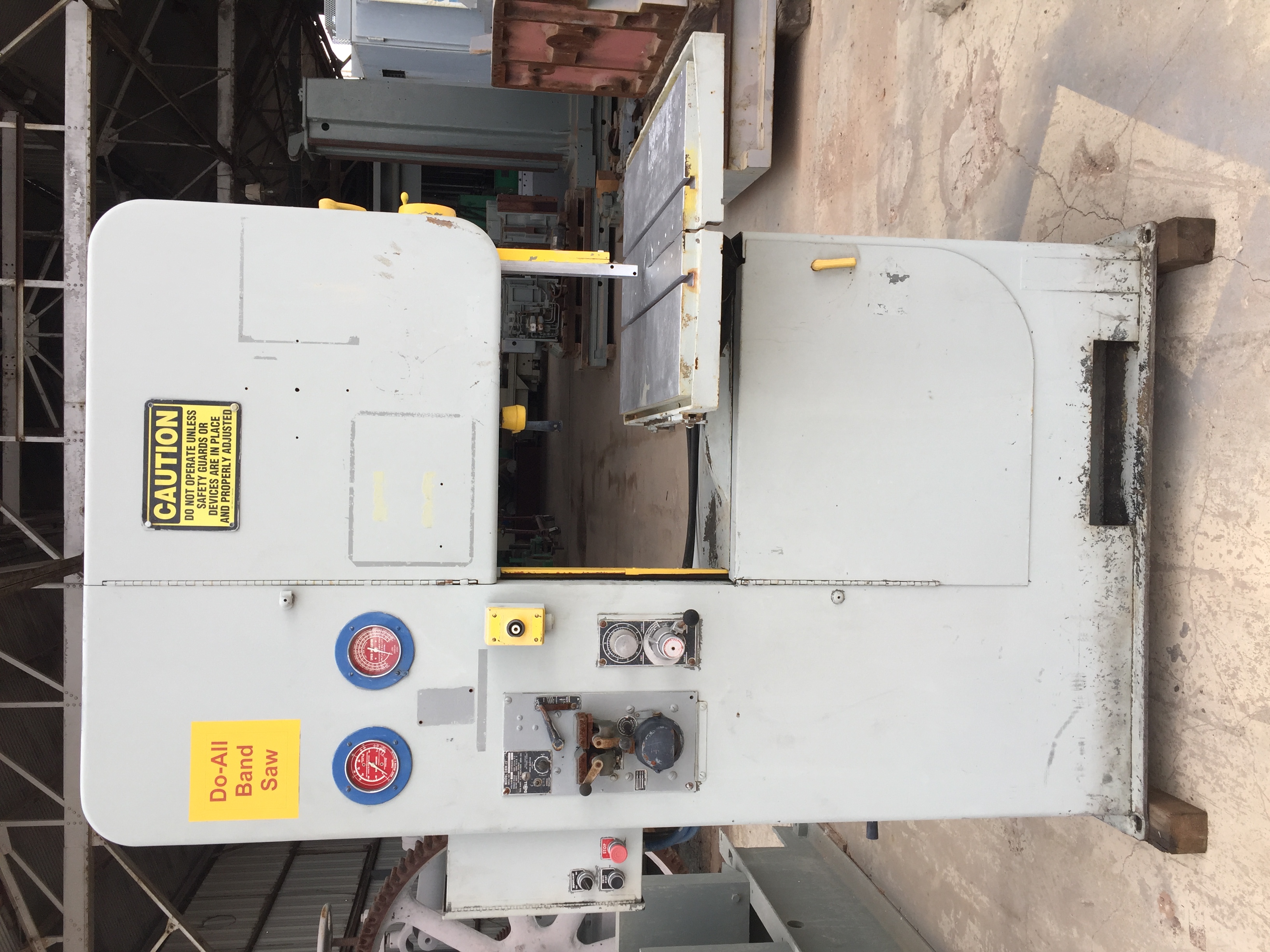 Used 26" DoAll Vert. Band Saw with Pwr. Feed Tbl