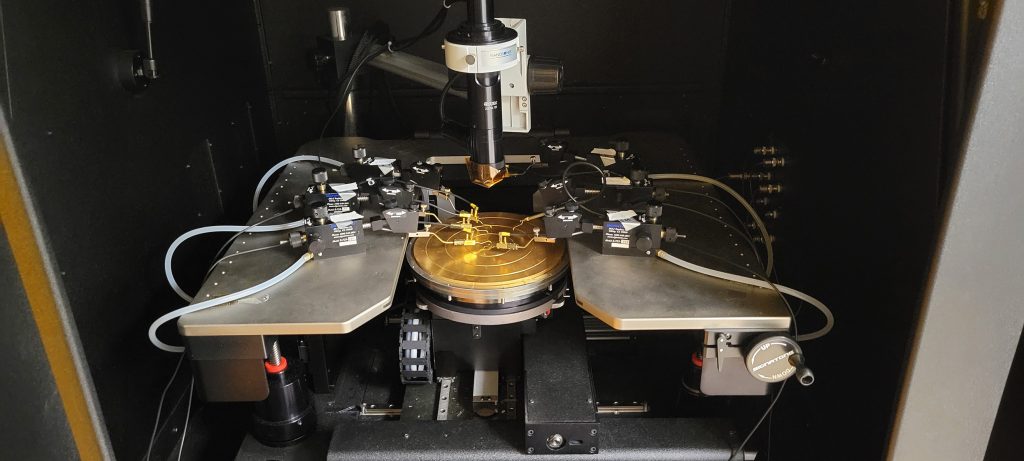 Used Signatone CheckMate 250