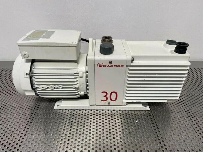 Used Edwards E2M30 Rotary Vane Dual Stage Vacuum Pump 21 CFM w/ 1.2 HP Motor 240V