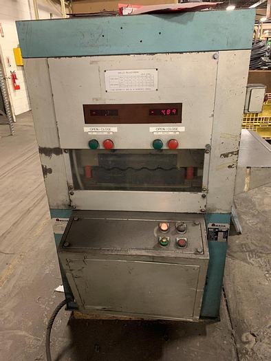 Used 1986 Amada SL-6023 Sheet Leveler