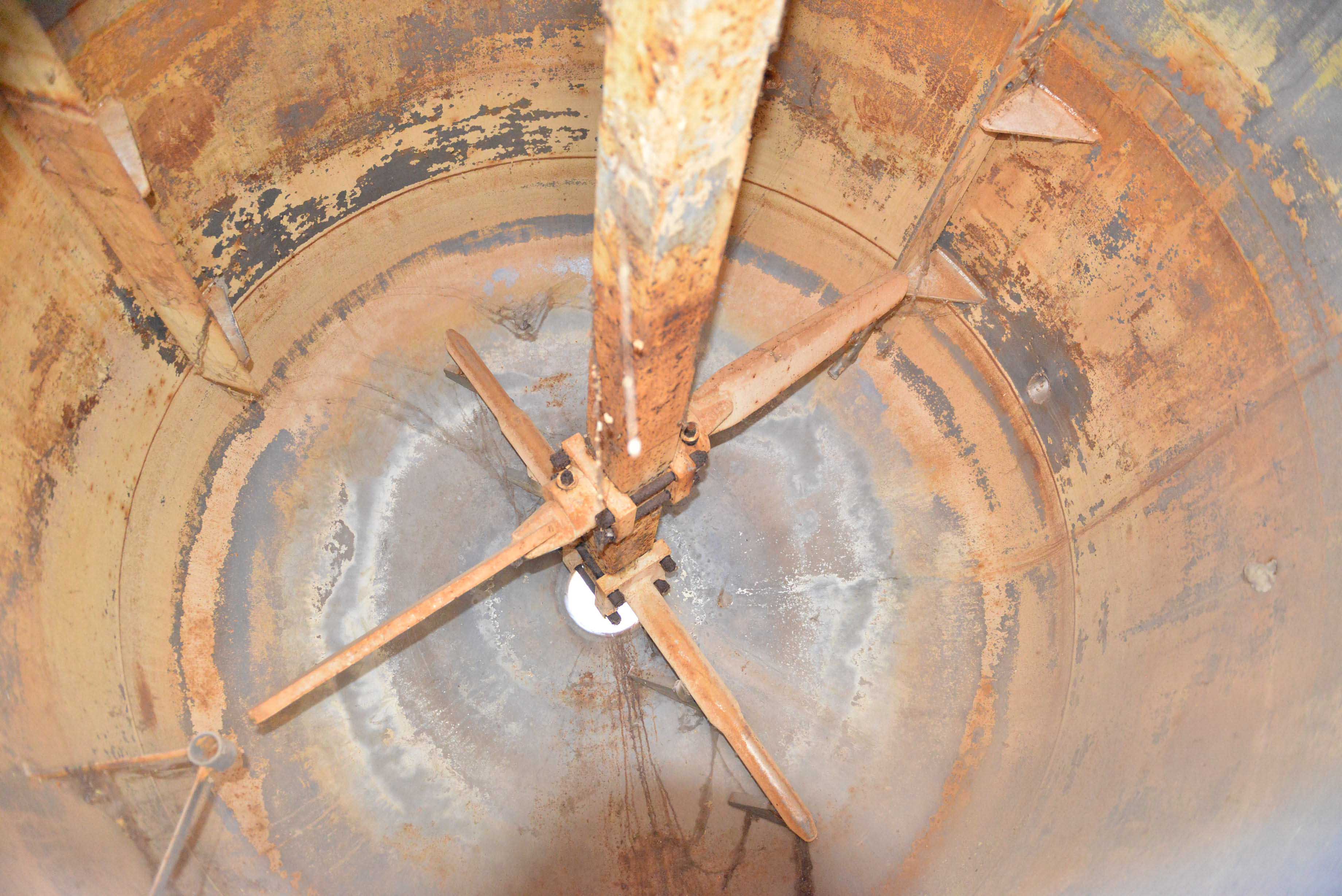 Used 8000 liter CANZLER reactor