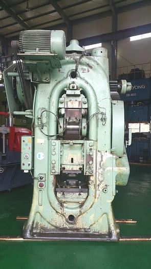 Used Press Knuckle Joint Coining Okuma